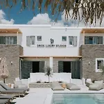 Luxury Апартаменты *